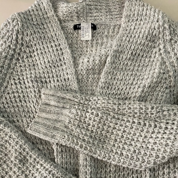 Pink Clover | Sweaters | Nouri Textured 
